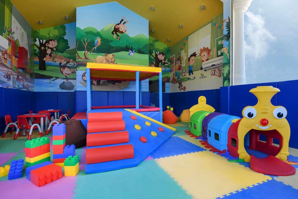 Al Aziziyah Boutique Hotel 5*
