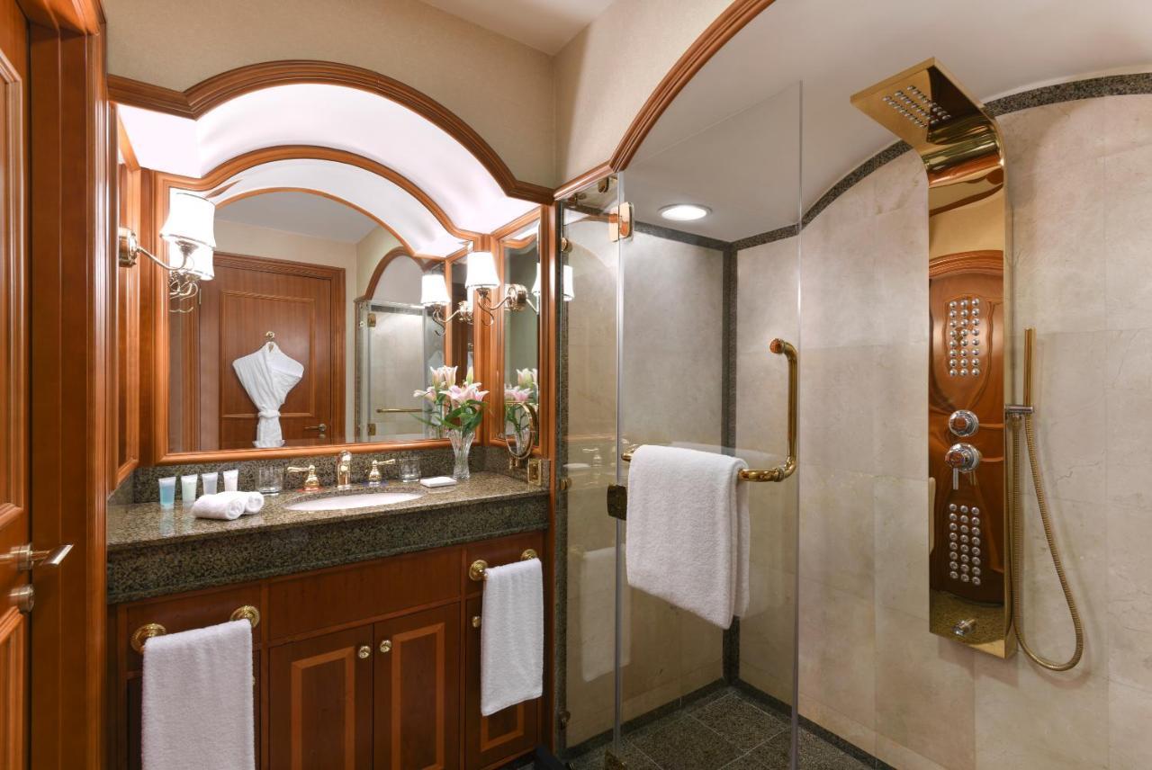 Otel Al Aziziyah Boutique 5*
